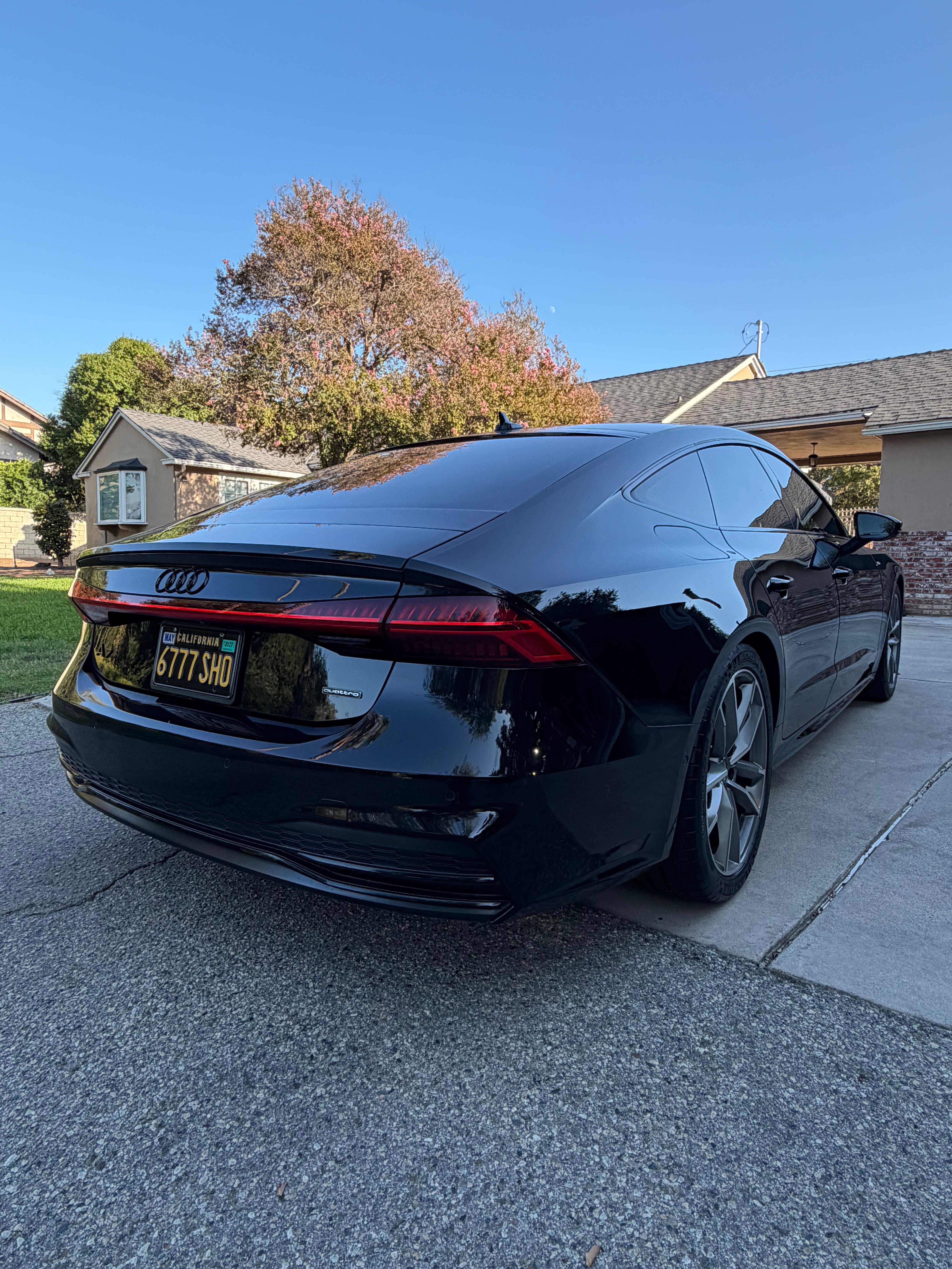 Used 2021 Audi A7 e Premium Plus w/ Executive Package AWD/4WD image 4