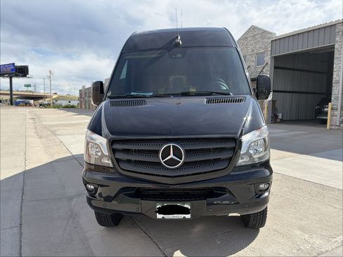 Used 2016 Mercedes-Benz Sprinter 3500 image 8