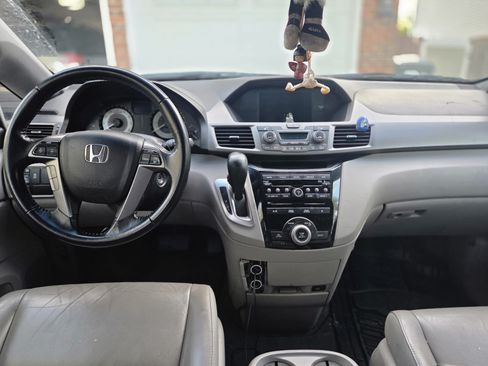 Used 2012 Honda Odyssey EX-L image 9
