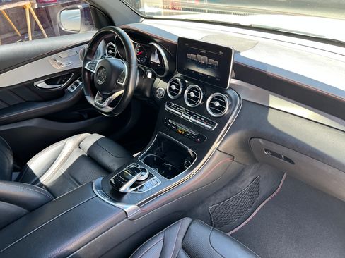 Used 2018 Mercedes-Benz GLC 43 AMG 4MATIC image 9
