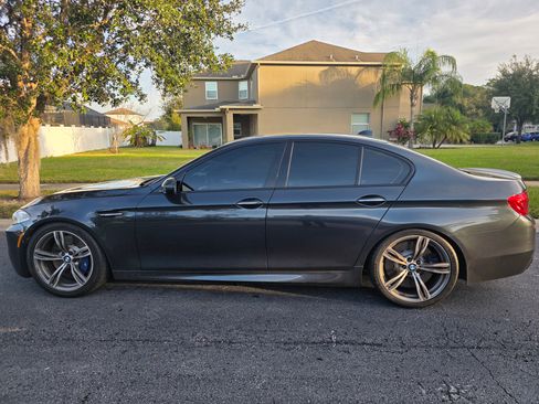 Used 2014 BMW M5 image 2