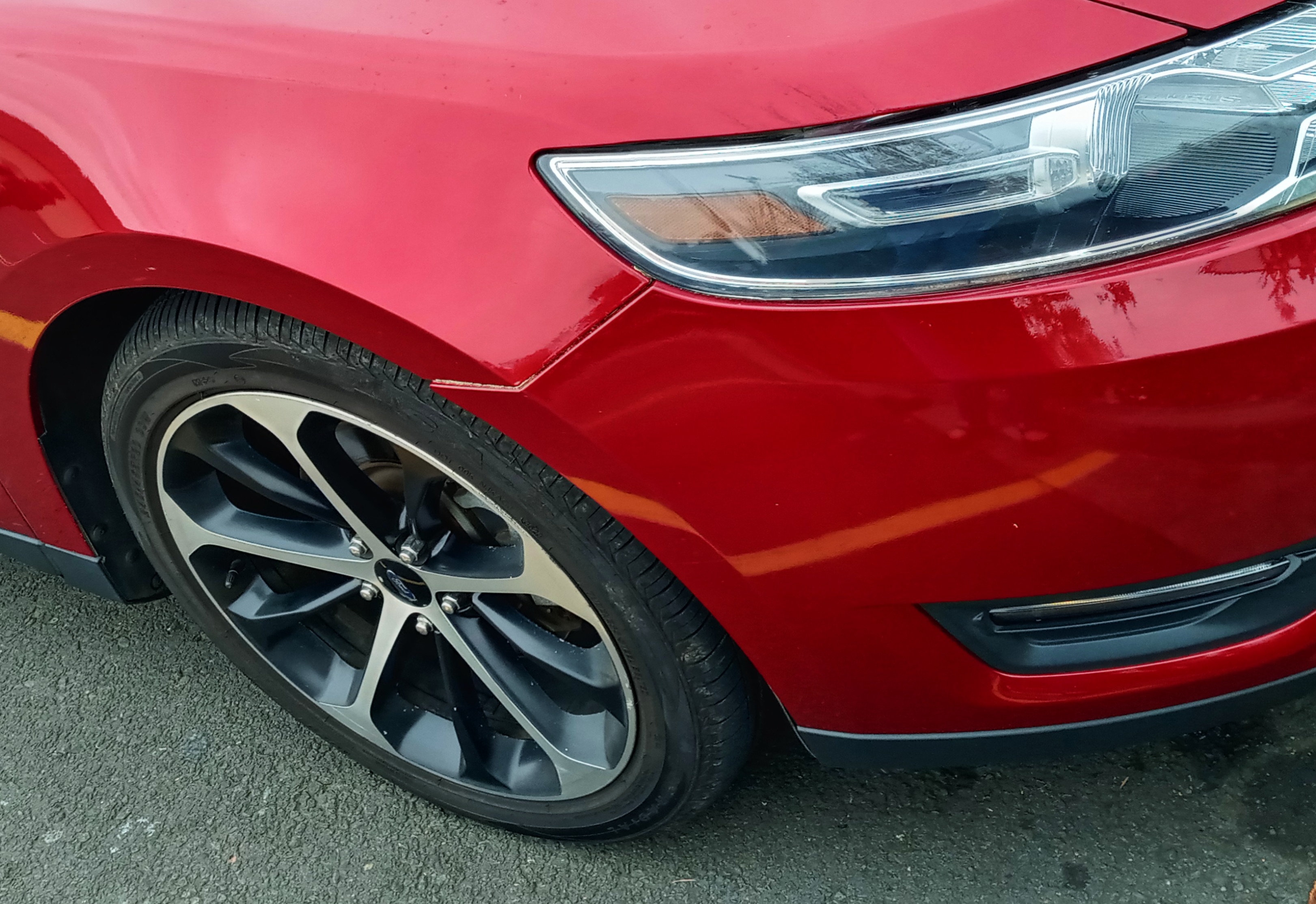 Used 2014 Ford Taurus SEL w/ Equipment Group 201A AWD/4WD image 13