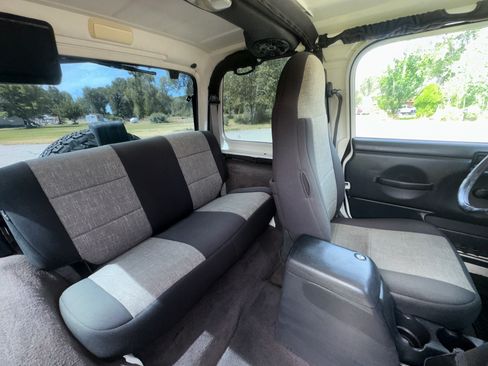 Used 2000 Jeep Wrangler Sport AWD/4WD image 20