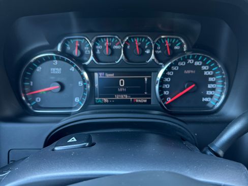 Used 2016 Chevrolet Tahoe LT image 9