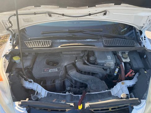 Used 2014 Ford C-MAX Energi SEL image 16