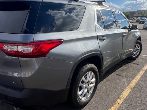Used 2018 Chevrolet Traverse LT AWD/4WD image 6
