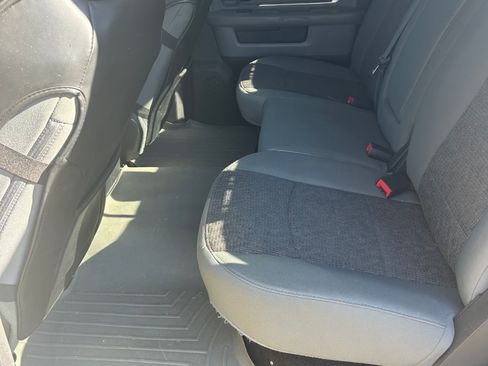 Used 2017 RAM 3500 Big Horn image 6