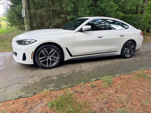 Used 2022 BMW 430i Gran Coupe w/ M Sport Package RWD image 1