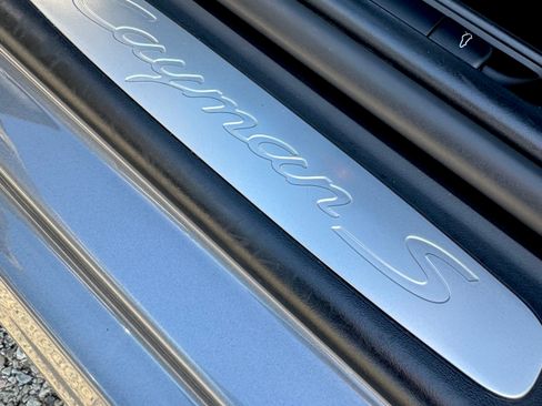 Used 2006 Porsche Cayman S image 22