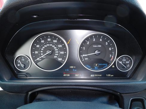 Used 2018 BMW 330e RWD image 17