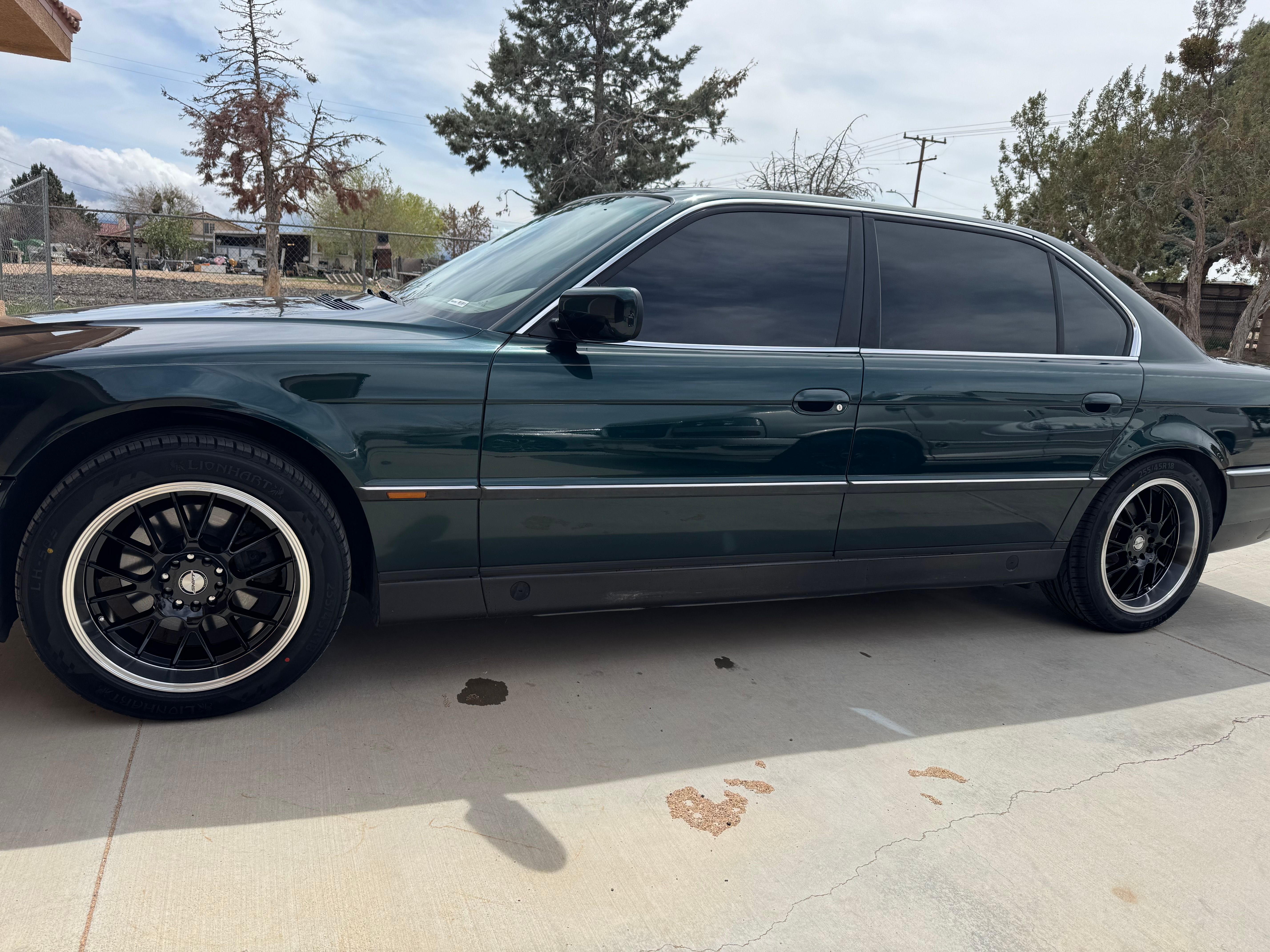 Used 1997 BMW 740iL RWD image 8