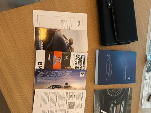 Used 2022 BMW M760i xDrive w/ Luxury Rear Seating Package image 6