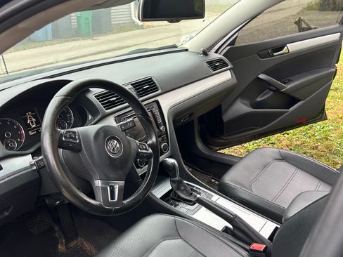 Used 2012 Volkswagen Passat 2.5 SE image 11