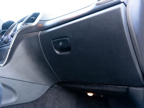 Used 2018 Jeep Grand Cherokee Laredo image 20