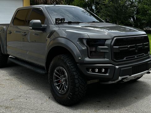 Used 2020 Ford F150 Raptor w/ Equipment Group 802A Luxury AWD/4WD image 6