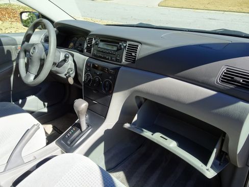 Used 2006 Toyota Corolla CE image 26