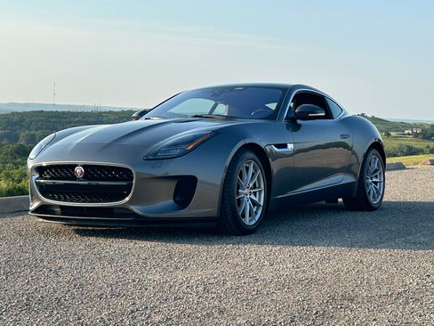 Used 2018 Jaguar F-TYPE Coupe image 1