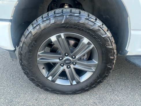 Used 2024 Ford F150 XLT AWD/4WD image 12