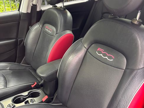 Used 2016 FIAT 500X Lounge image 9
