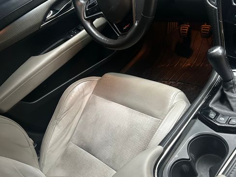 Used 2016 Cadillac ATS V w/ Luxury Package RWD image 4