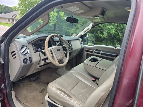 Used 2008 Ford F250 Lariat AWD/4WD image 7