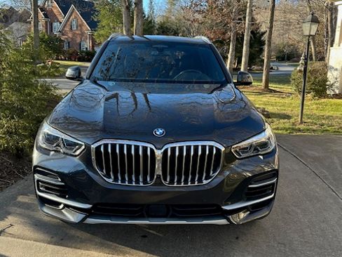 Used 2023 BMW X5 xDrive45e w/ Executive Package image 6