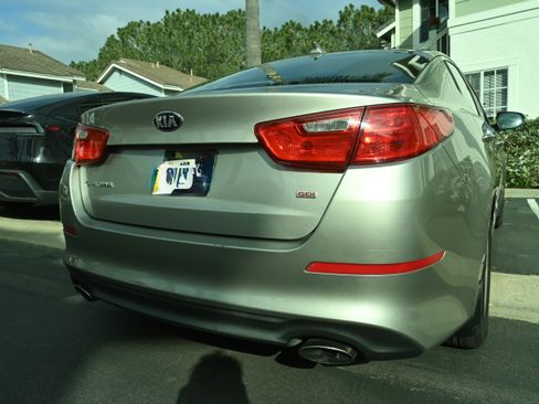 Used 2014 Kia Optima LX image 15