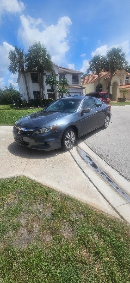 Used 2011 Honda Accord EX-L image 13