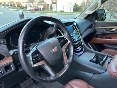 Used 2019 Cadillac Escalade Premium Luxury