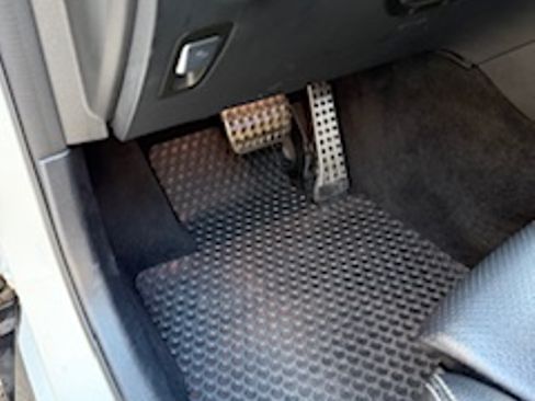 Used 2020 Mercedes-Benz GLC 300 4MATIC Coupe image 20