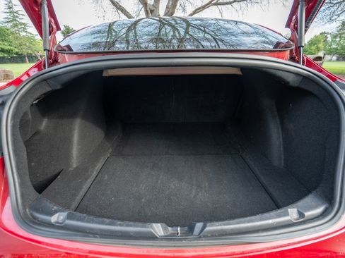 Used 2018 Tesla Model 3 Long Range image 11