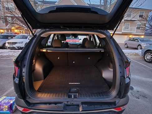 Used 2023 Hyundai Tucson SE image 6