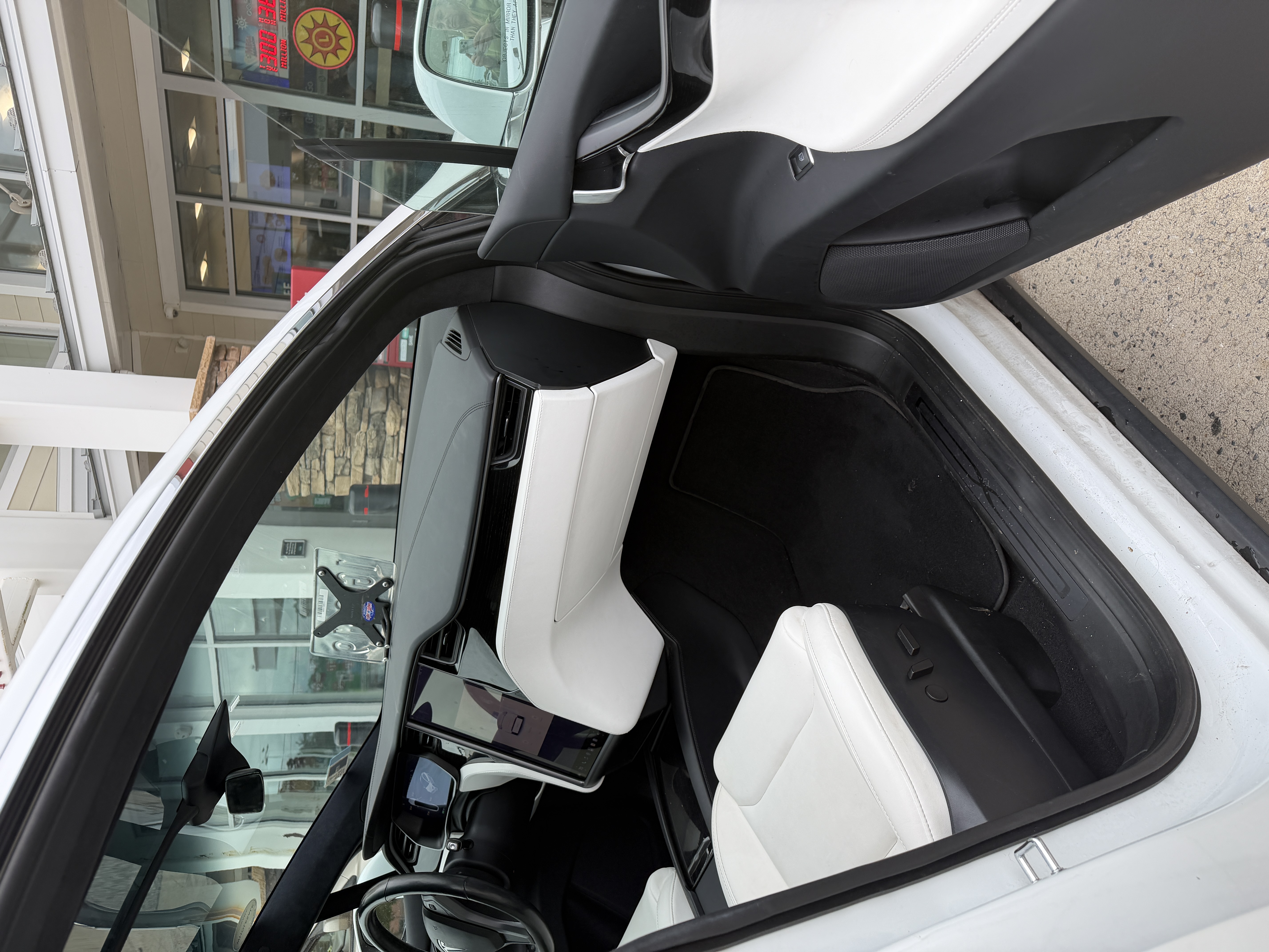 Used 2021 Tesla Model X Long Range AWD/4WD image 14