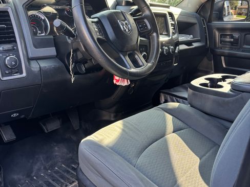 Used 2013 RAM 1500 Express image 12