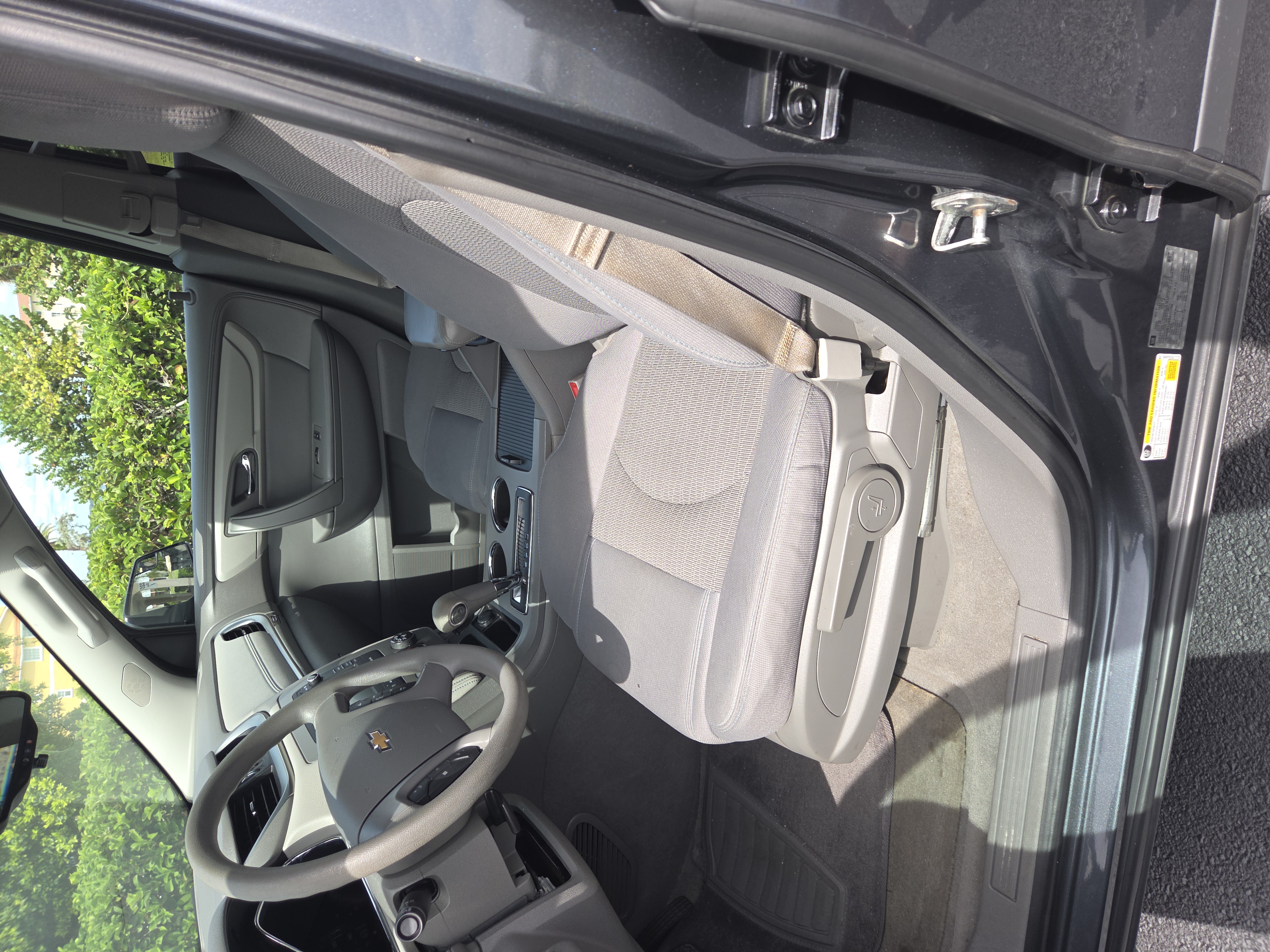 Used 2013 Chevrolet Traverse LS FWD image 8