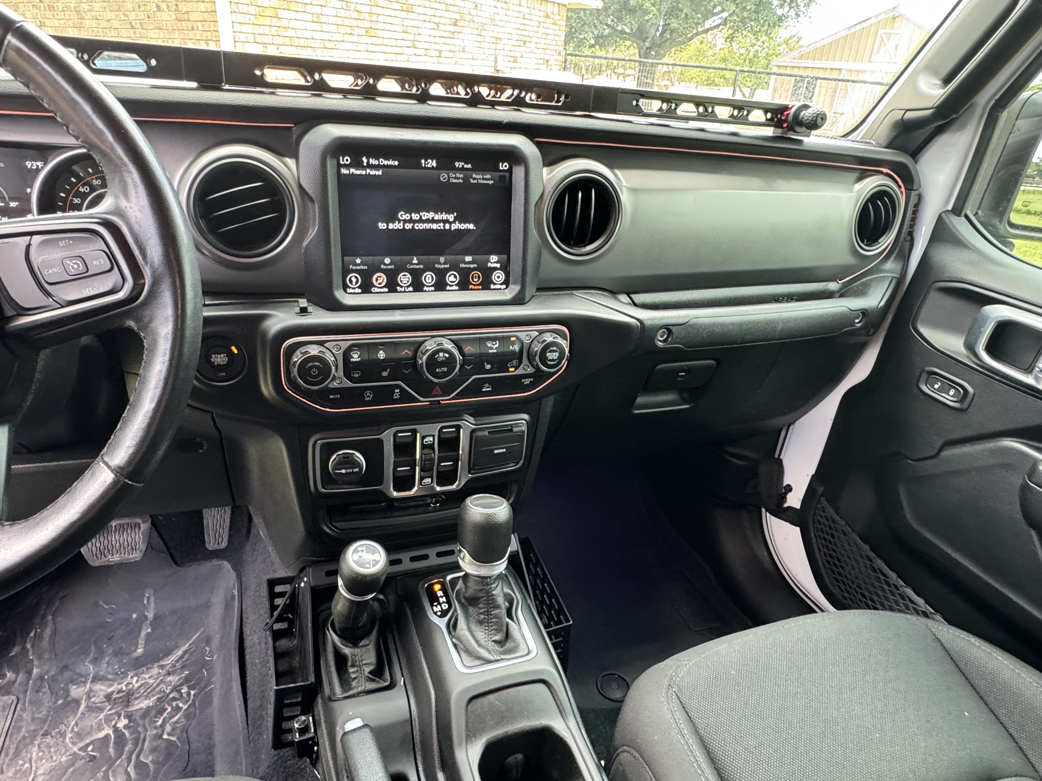 Used 2022 Jeep Gladiator Sport AWD/4WD image 19