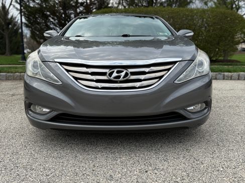 Used 2011 Hyundai Sonata Limited w/ Navigation Pkg 5 image 4