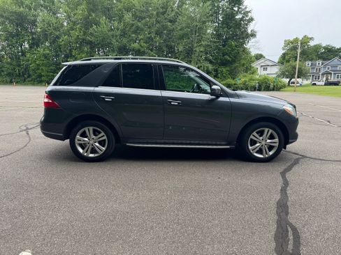 Used 2014 Mercedes-Benz ML 350 4MATIC image 11