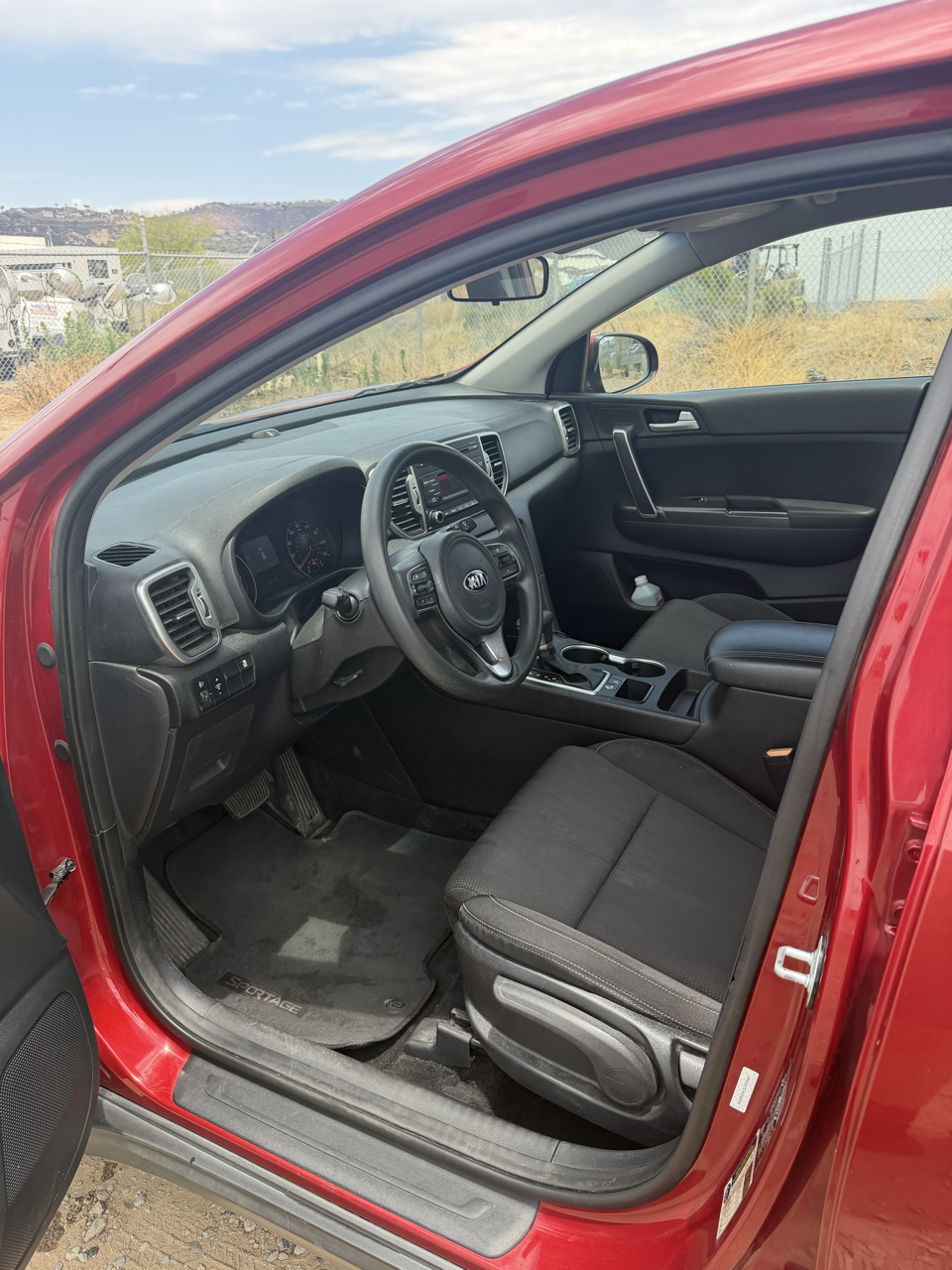 Used 2018 Kia Sportage LX FWD image 12