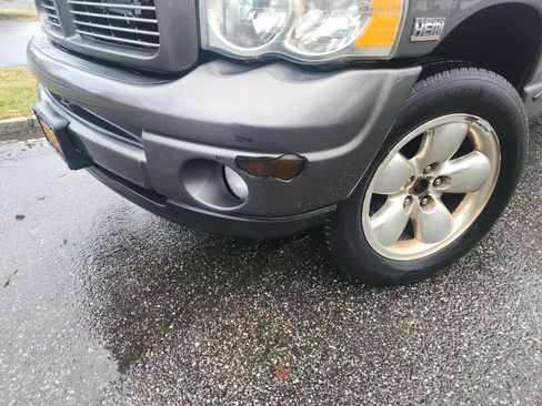 Used 2004 Dodge Ram 1500 Truck SLT w/ Sport Appearance Group image 6