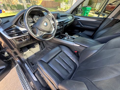 Used 2015 BMW X5 xDrive35d image 11