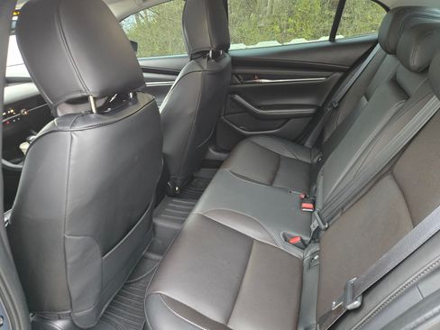 Used 2023 MAZDA MAZDA3 Premium Plus Sedan 4D image 15