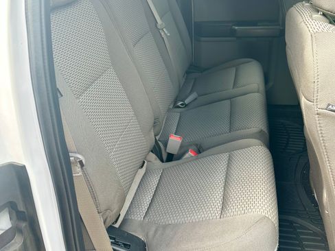 Used 2019 Ford F150 XLT w/ Equipment Group 302A Luxury AWD/4WD image 9