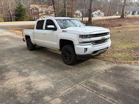 Used 2017 Chevrolet Silverado 1500 LTZ Z71 w/ LTZ Plus Package image 1