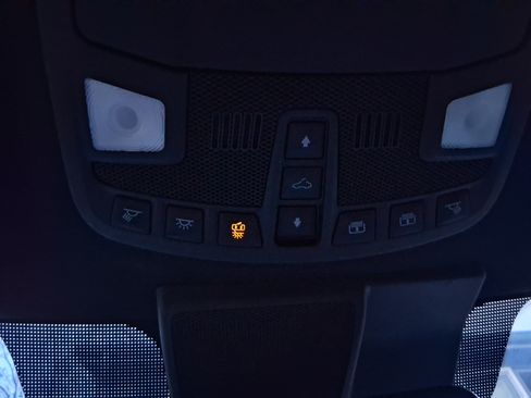 Used 2019 Ford F150 Lariat w/ Equipment Group 502A Luxury image 27