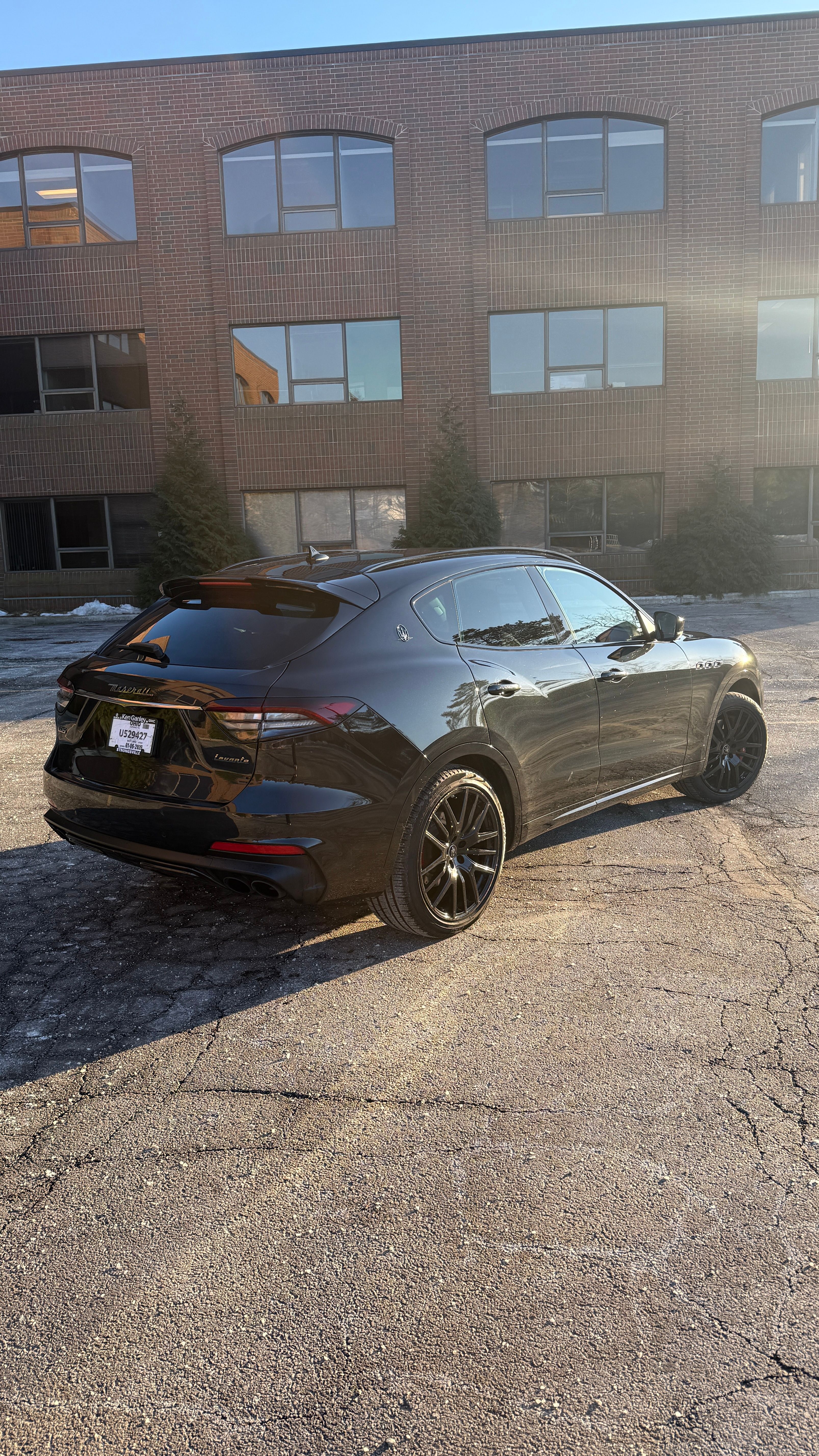 Used 2021 Maserati Levante GTS AWD/4WD image 2