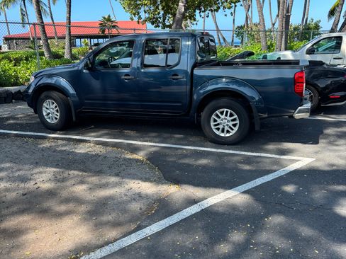Used 2020 Nissan Frontier SV w/ SV Utility Package image 1