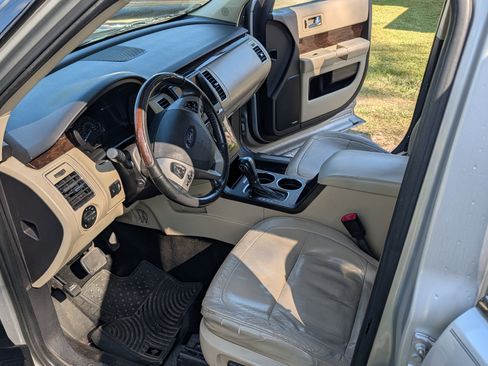 Used 2013 Ford Flex Limited image 11