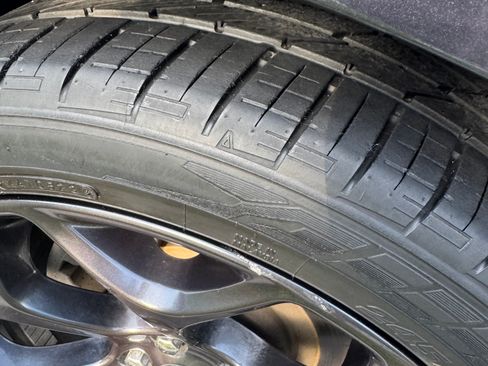 Used 2019 Chrysler 300 S image 25