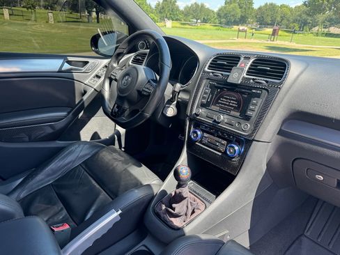 Used 2013 Volkswagen Golf 4-Door image 22